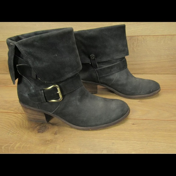 SOLD Donald J Pliner DANEE Boots Gray Suede - Picture 3 of 7